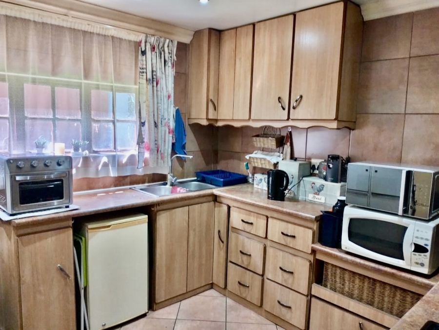 3 Bedroom Property for Sale in Songloed North West